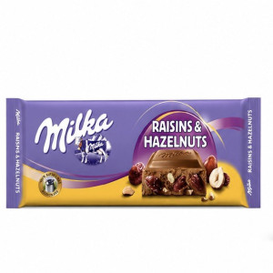 Milka з родзинками та фундуком